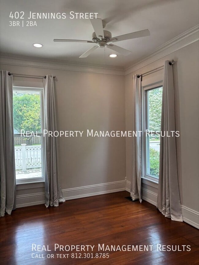 Building Photo - 402 W Jennings St