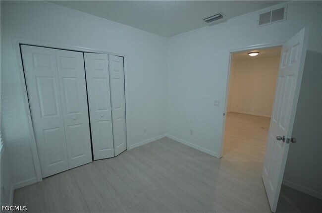 Building Photo - 3303 Armstrong Ct