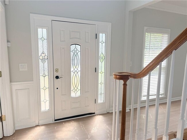 Building Photo - 6730 Wolford Ct