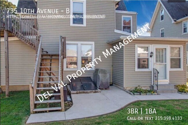 Building Photo - 735 10th Ave