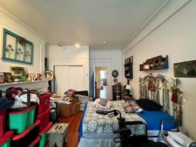 Building Photo - 354 Tappan St