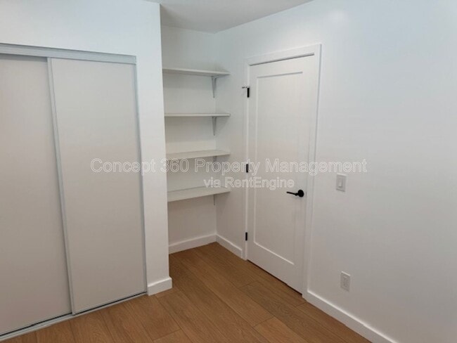 Building Photo - 5300 Glasgow Ct