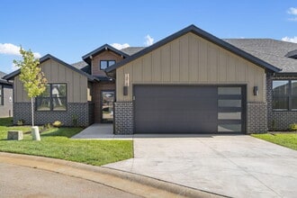 Building Photo - 5955 S Farm Rd 163