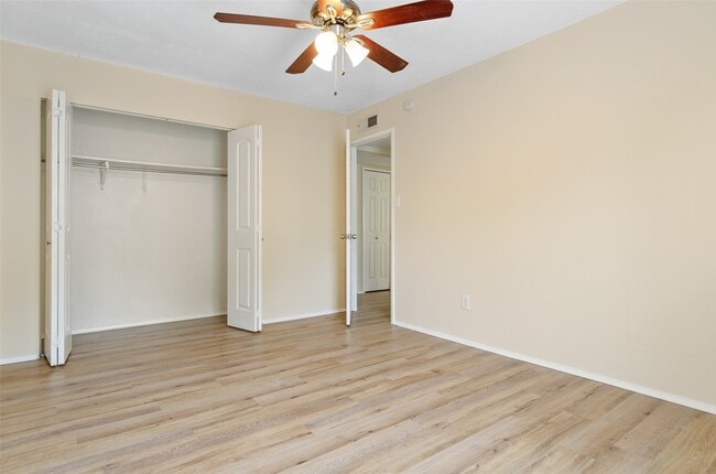 Building Photo - 24206 Running Iron Dr