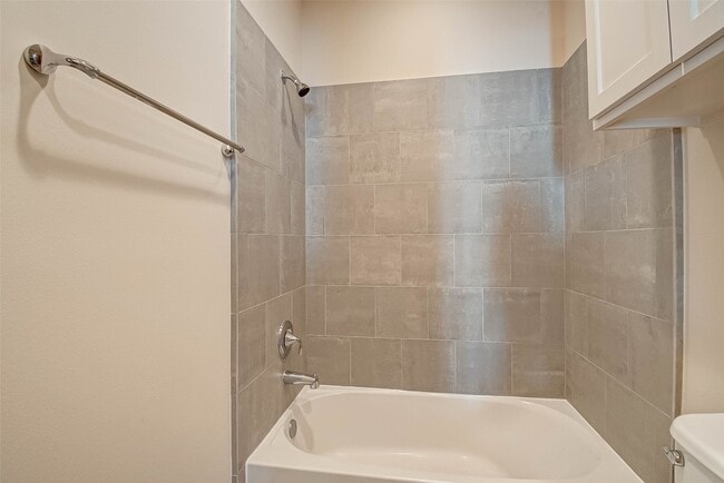 Building Photo - 4031 Bellefontaine St