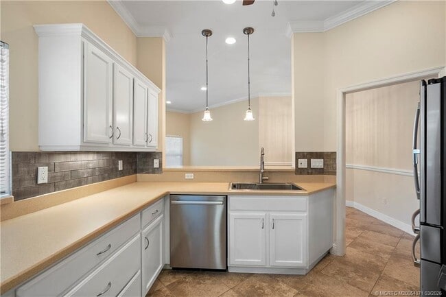 Building Photo - 2194 NW Tilia Trail