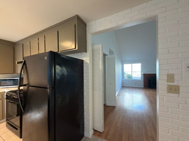 Building Photo - Spacious 3BR/2BA Single Family Home | 2-Car Garage + Great San Jose Location