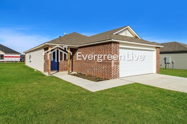 Building Photo - 190 Sarah Alyse Ln