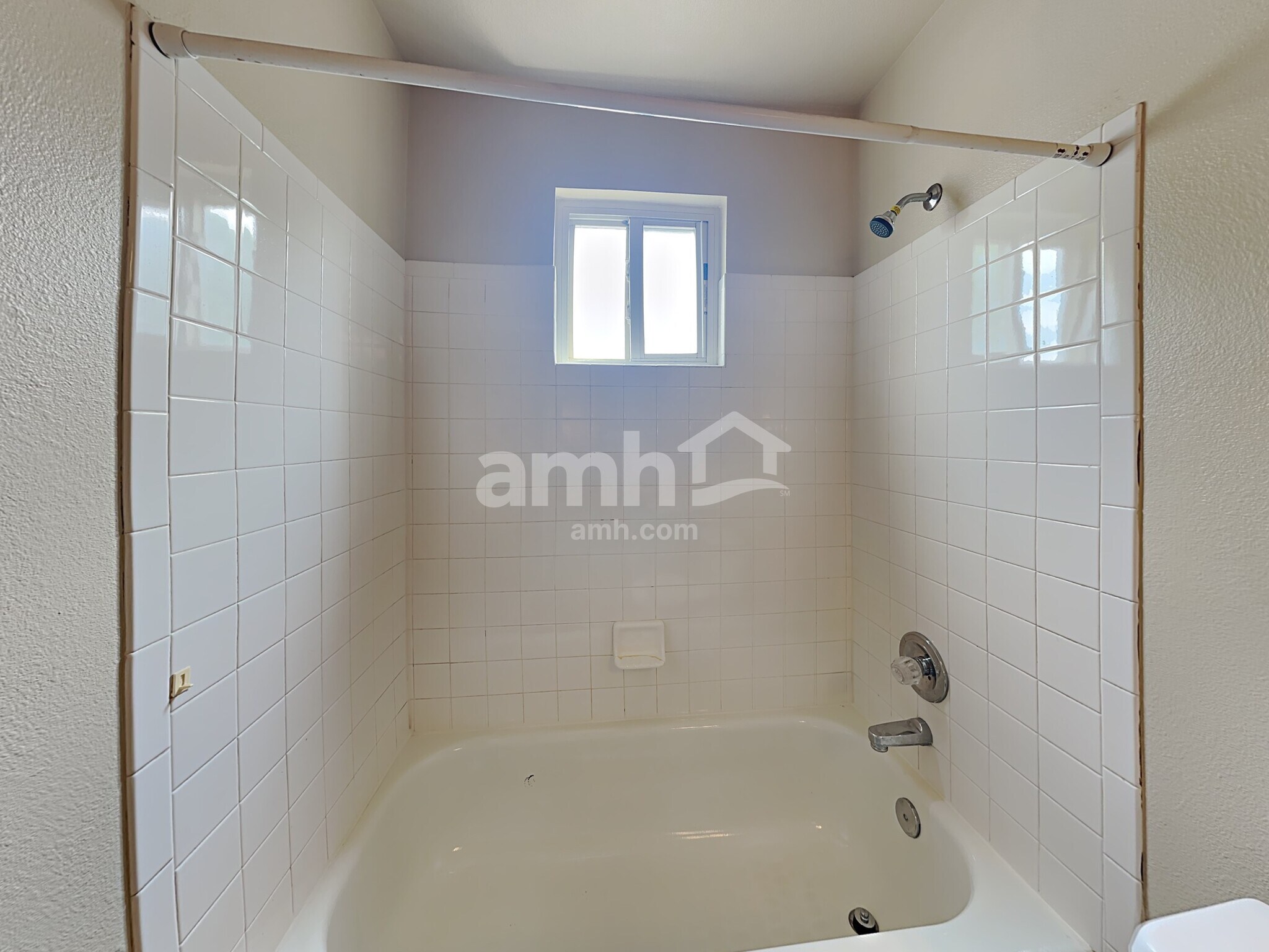 Building Photo - 6616 Monaco Way