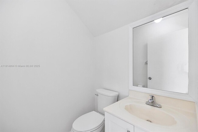 Building Photo - 16260 SW 97th St