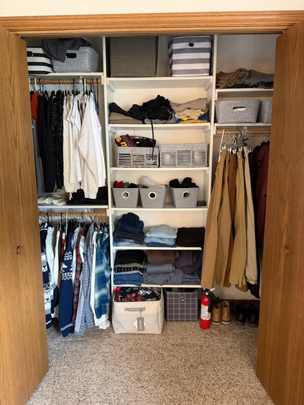 Building Photo - 5095 W Anita St