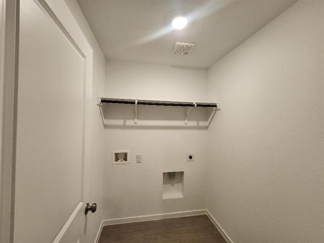 Building Photo - 309 Woodbridge Ln