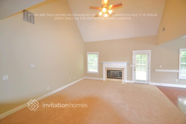 Building Photo - 337 Grandiflora Dr