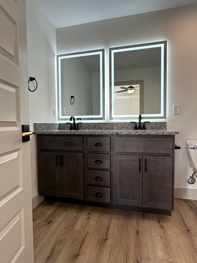 Building Photo - NEW CONSTRUCTION 5 Bed 3 Bath w/ Walk Out Basement Waynesville School District