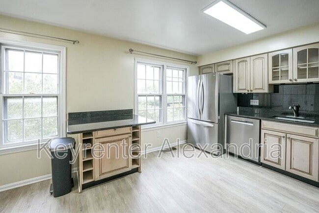 Building Photo - 2134 Langston Blvd.