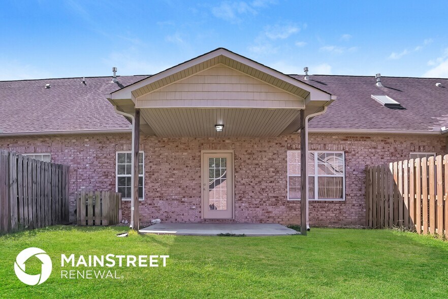 Building Photo - 7011 Echo Hill Way