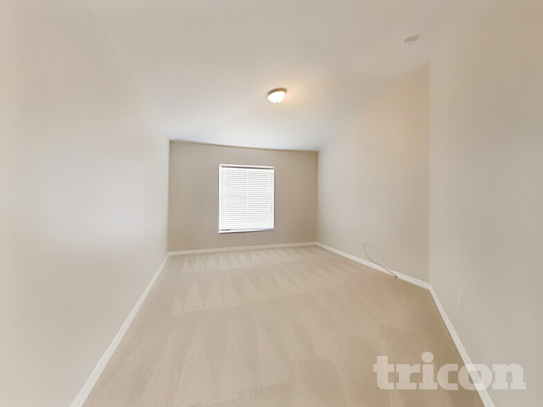 Building Photo - 12010 Hampshire Field Ct