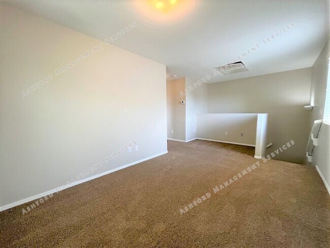 Building Photo - 2417 S 90th Glen