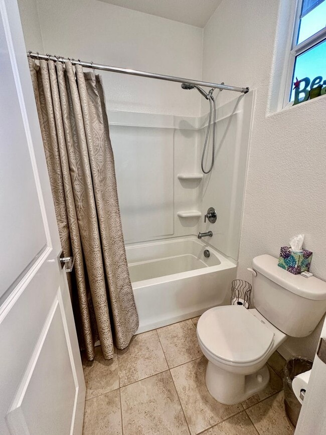 Building Photo - North Natomas Home