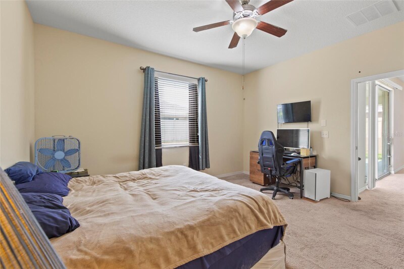 Building Photo - 16614 Myrtle Sand Dr