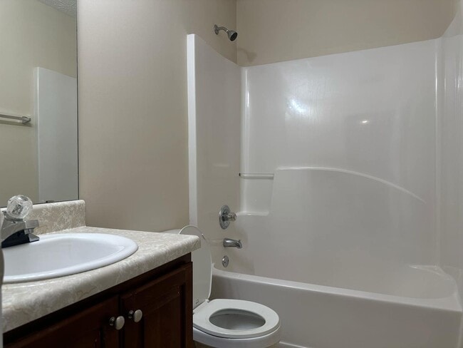 Building Photo - Open House 08/09/2025  Saturday 10:30AM un...