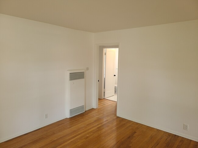 Living Room to Hallway - 8377 Dunbarton Ave