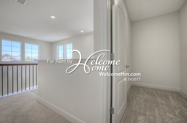 Building Photo - 9704 Pachuca Dr