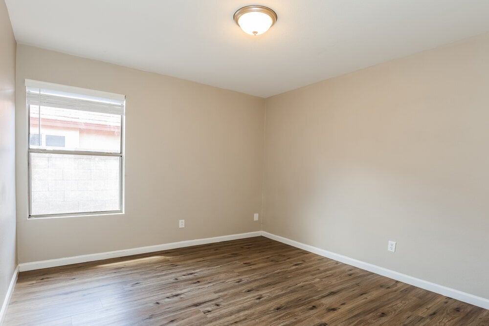 Building Photo - 2267 E Arabian Dr