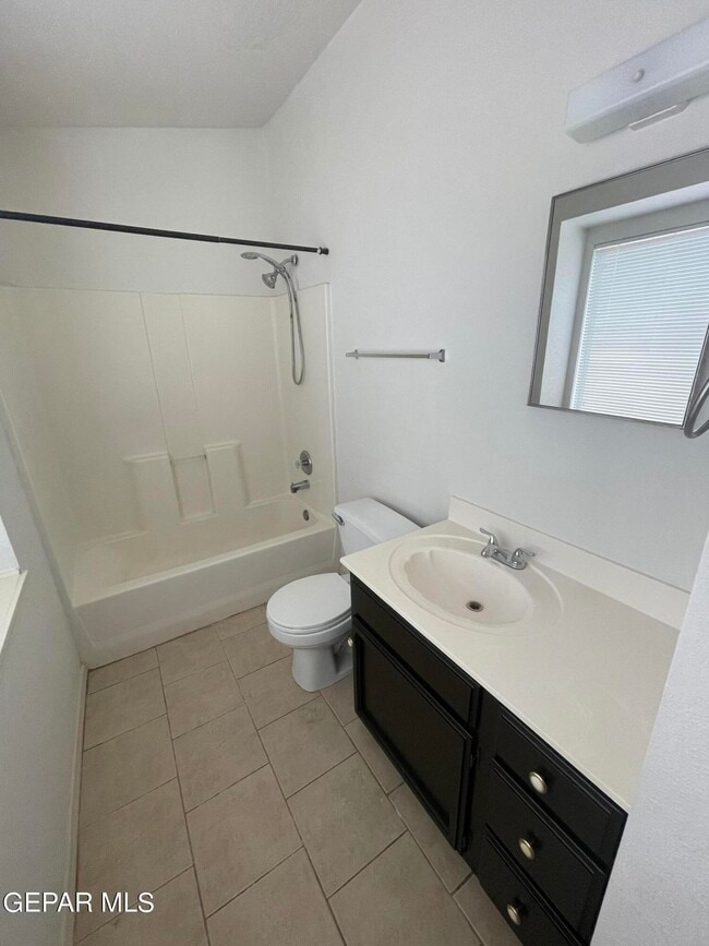 Building Photo - 11785 Snow Hawk Dr