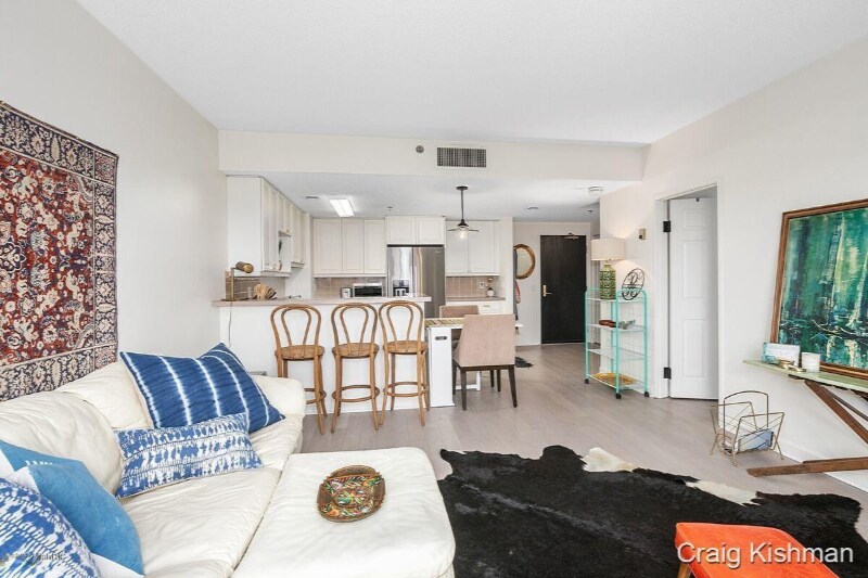 Building Photo - 152 Campau Cir NW