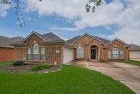 Building Photo - 311 N Esplanade Ln