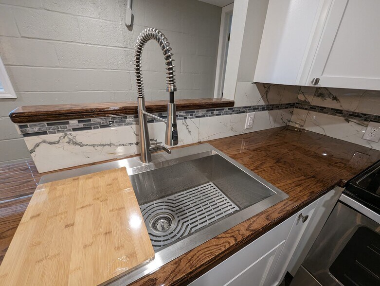 Farmhouse sink with detachable faucet sprayer - 329 1/2 S Hocker Ave