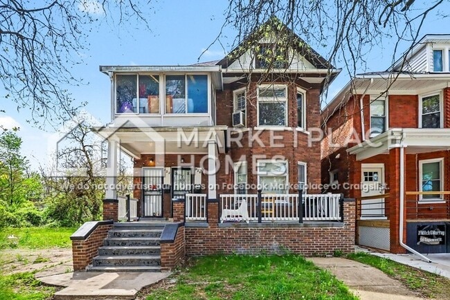 Building Photo - 520 Englewood St