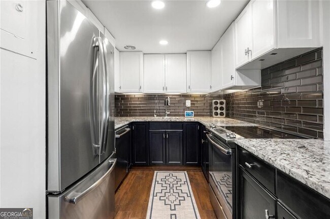 Building Photo - 130 26th St NW