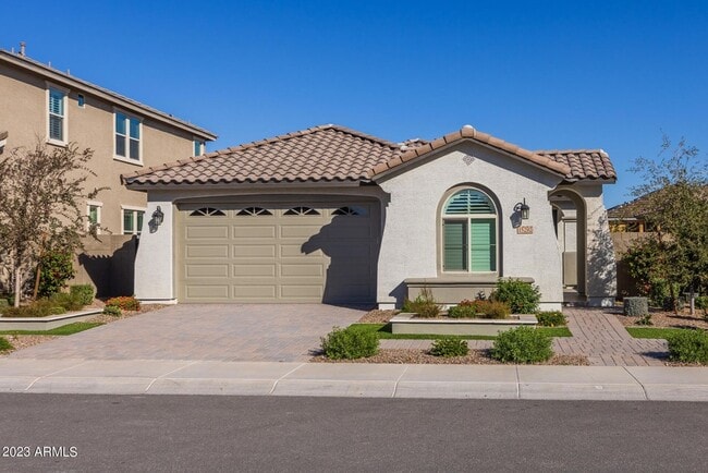 Building Photo - 15292 W Linden St