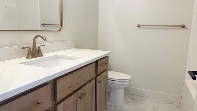 Building Photo - 5313 Makana Ln