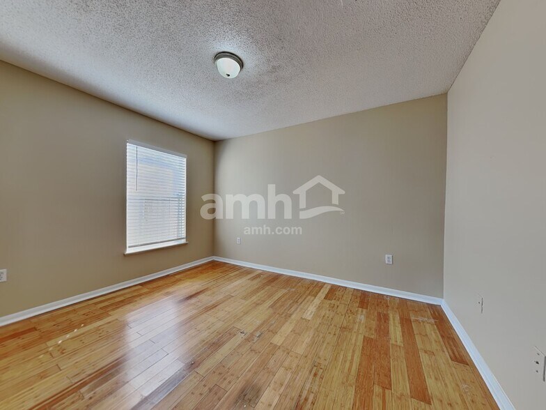 Building Photo - 30107 Rattana Ct