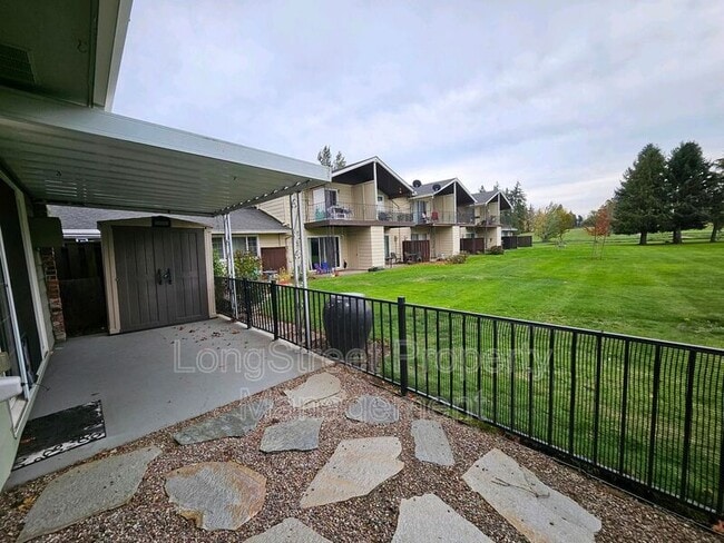 Building Photo - 1814 NE 19th St