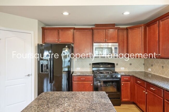 Building Photo - Charming Ranch-Style Home with Bonus Suite, Fenced Yard & 2-Car Garage – Community Pool in Fuquay...