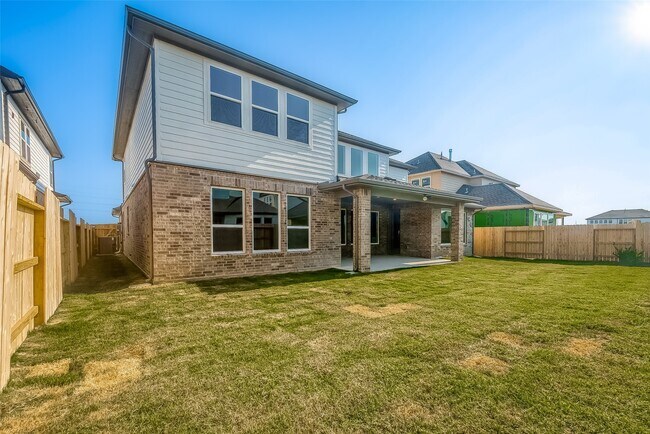 Building Photo - 21711 Emerton Cres Wy