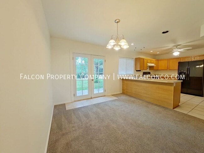 Building Photo - 4205 Vesper Ct