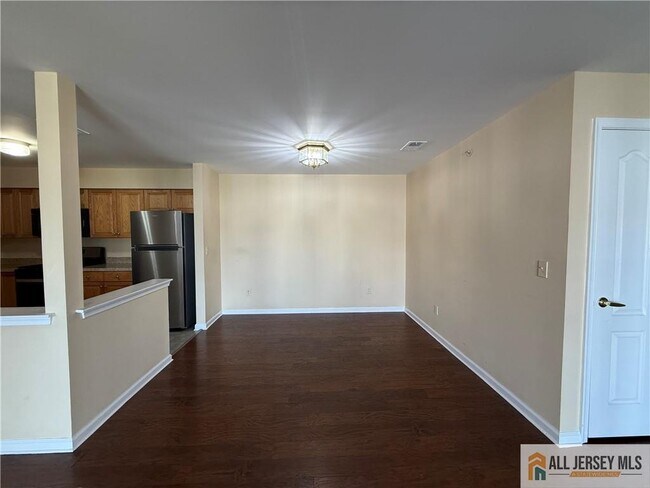 Building Photo - 1338 Fernwood Ct