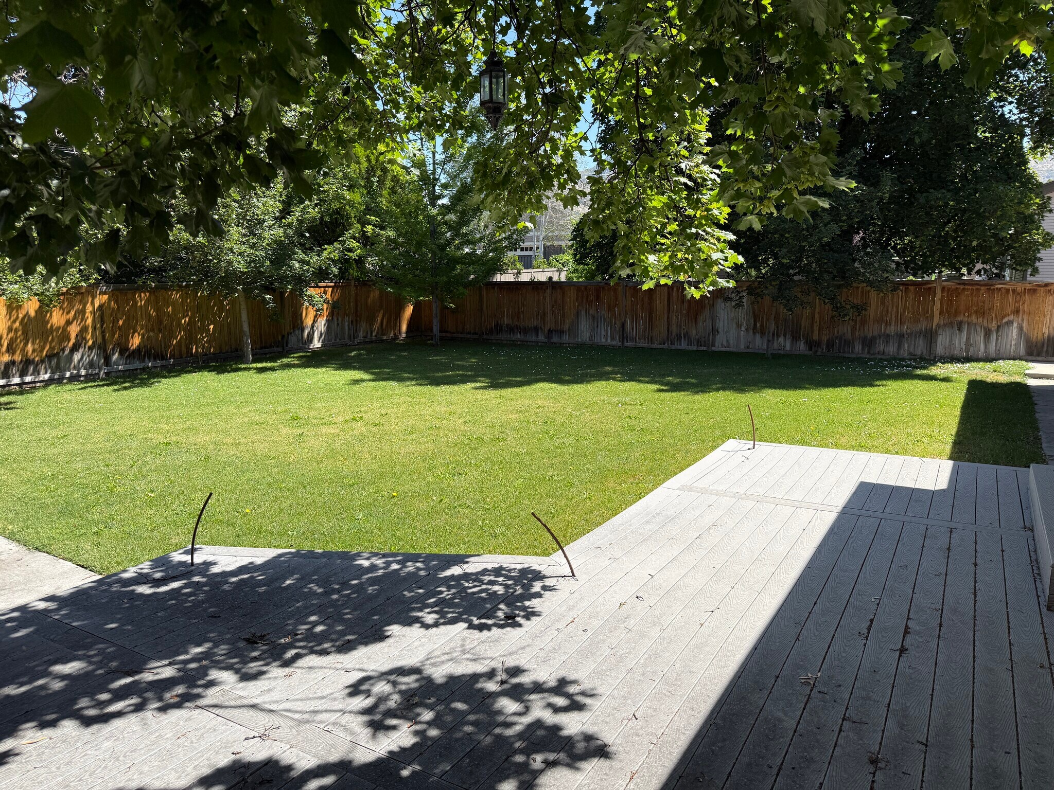 Building Photo - 2627 E Melony Dr