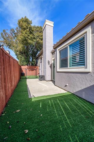 Building Photo - 4242 N Capistrano Dr