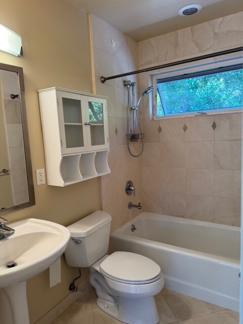 Building Photo - 335 Willow Ave