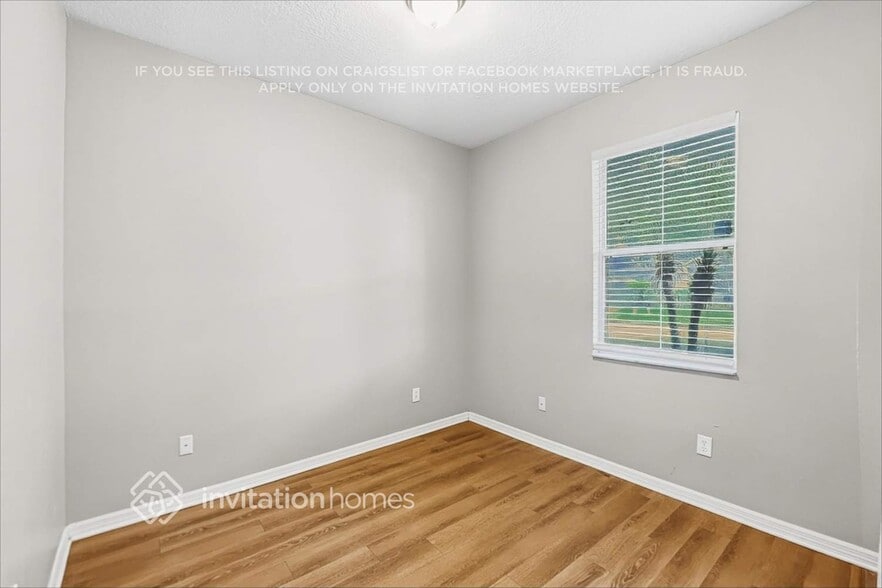 Building Photo - 14950 Perdido Dr