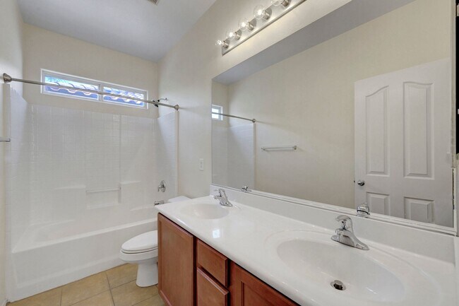 Building Photo - 8904 Nautilus Vista Ct