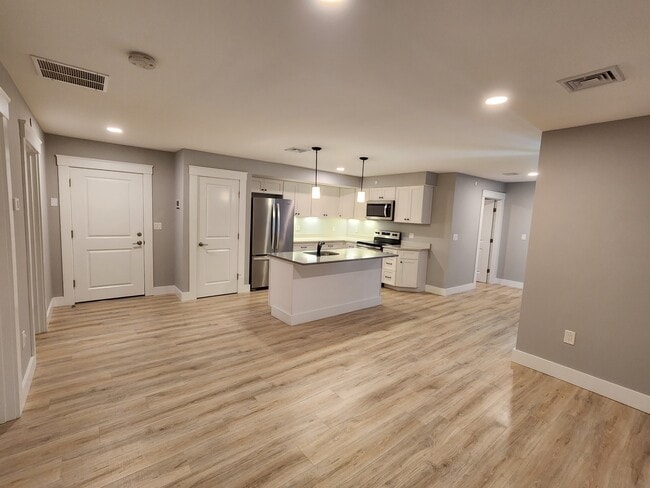 Building Photo - The Suites at Pawtucketville