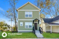 Building Photo - 2457 Sheldon St