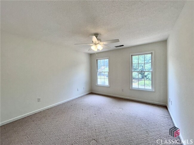 Building Photo - 120 Cedar Springs Pl